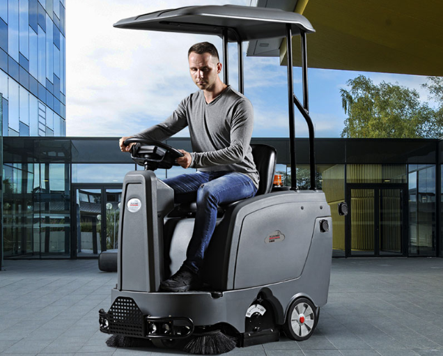 廈門掃地機(jī)