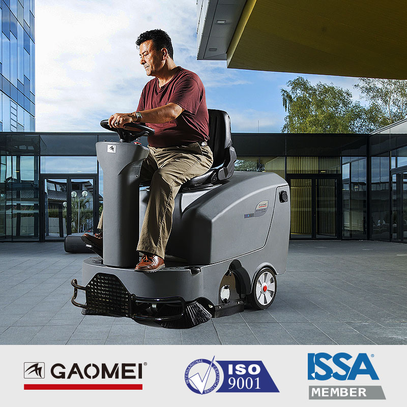 購買合肥電動掃地車不僅要看價格還要看質(zhì)量